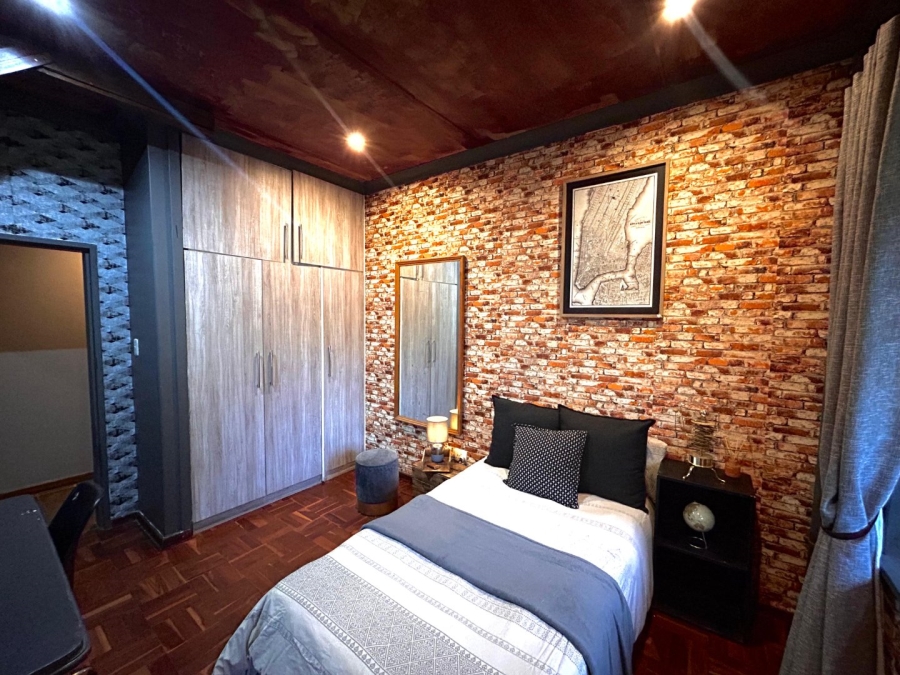 5 Bedroom Property for Sale in Dan Pienaar Free State